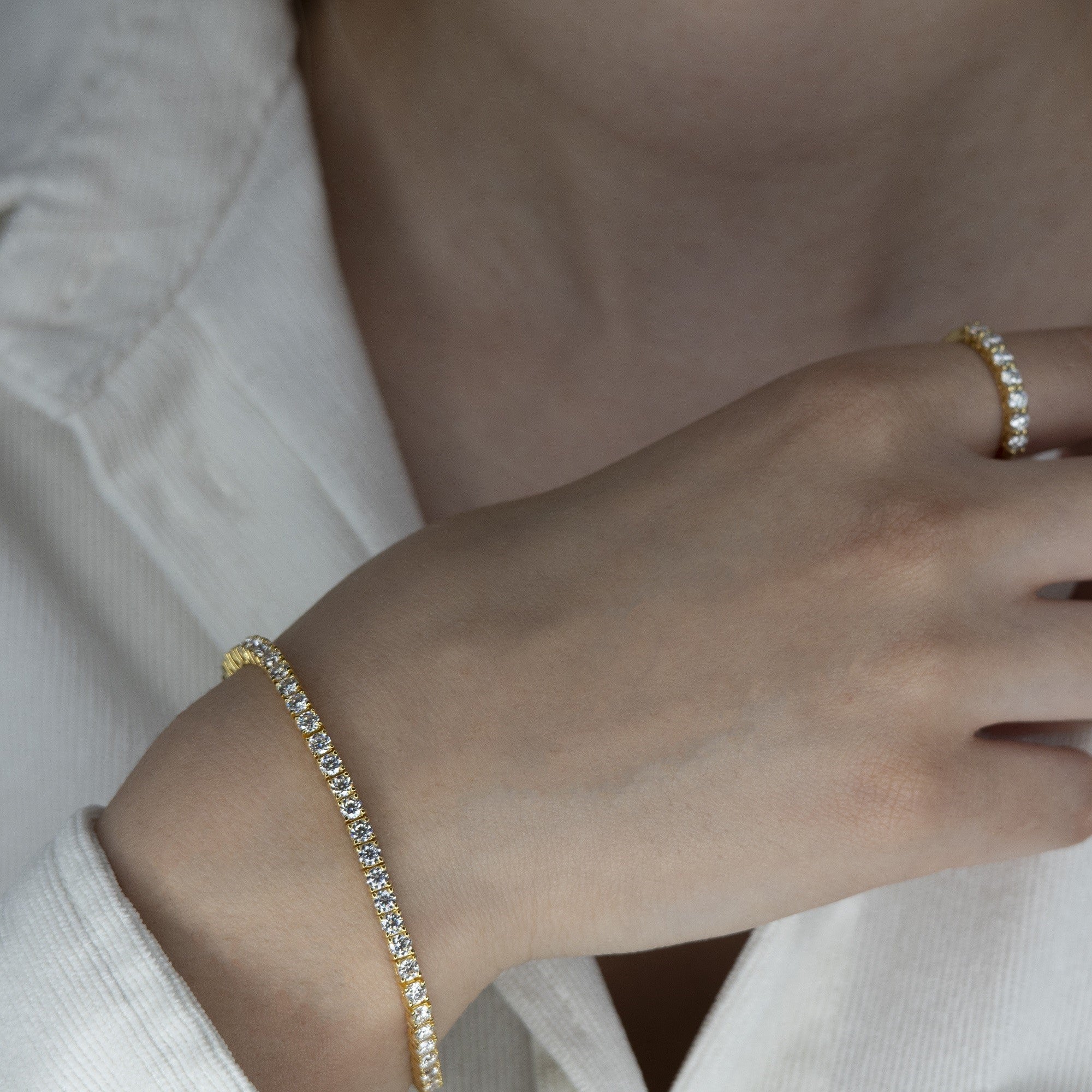 צמיד מואסנייט טניס מכסף מצופה זהב 50 אבנים בחיתוך יהלום