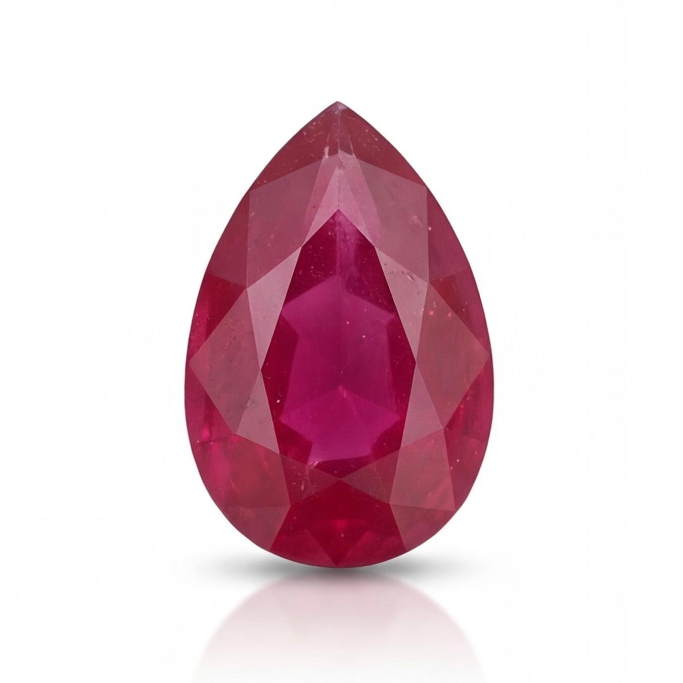 אבן חן רובי אדומה חיתוך טיפה 11.22 קראט