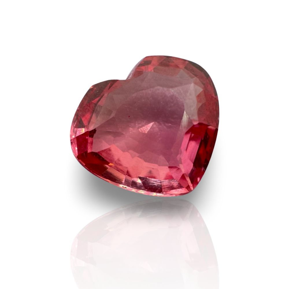 אבן חן ספיר Padparadscha חיתוך לב 4.07 קראט