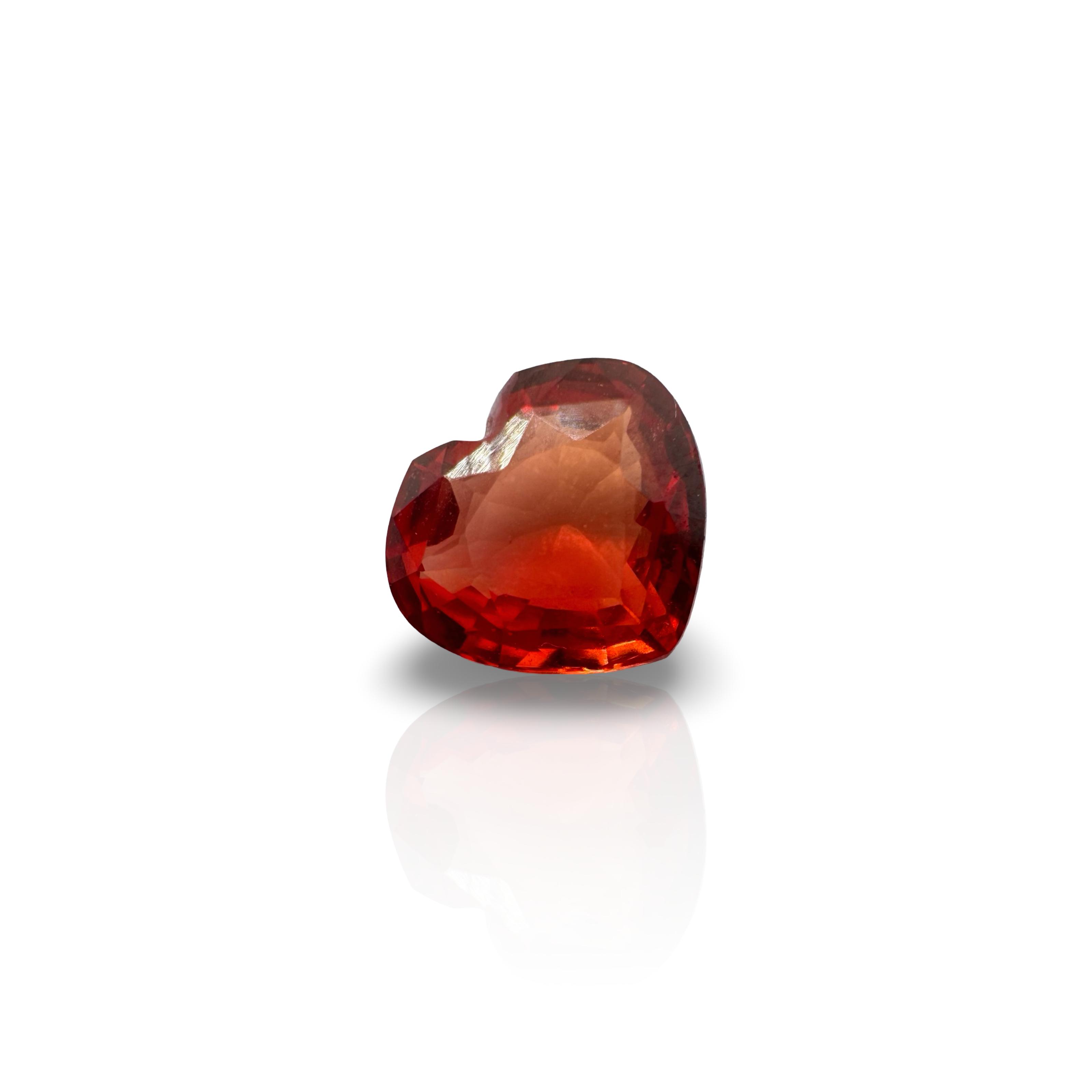 אבן חן ספיר Padparadscha חיתוך לב 4.37 קראט