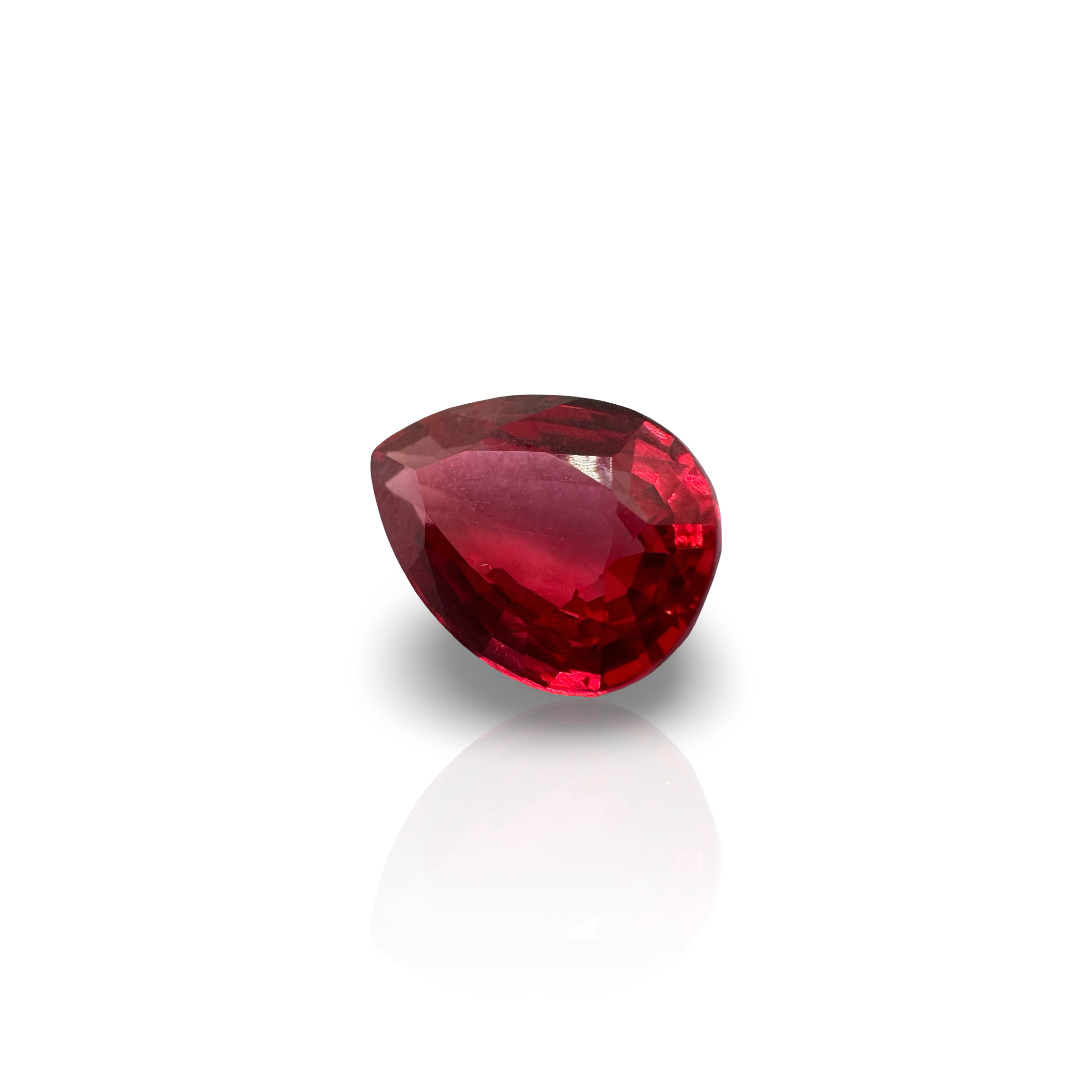 אבן חן ספיר Padparadscha חיתוך טיפה 5.87 קראט