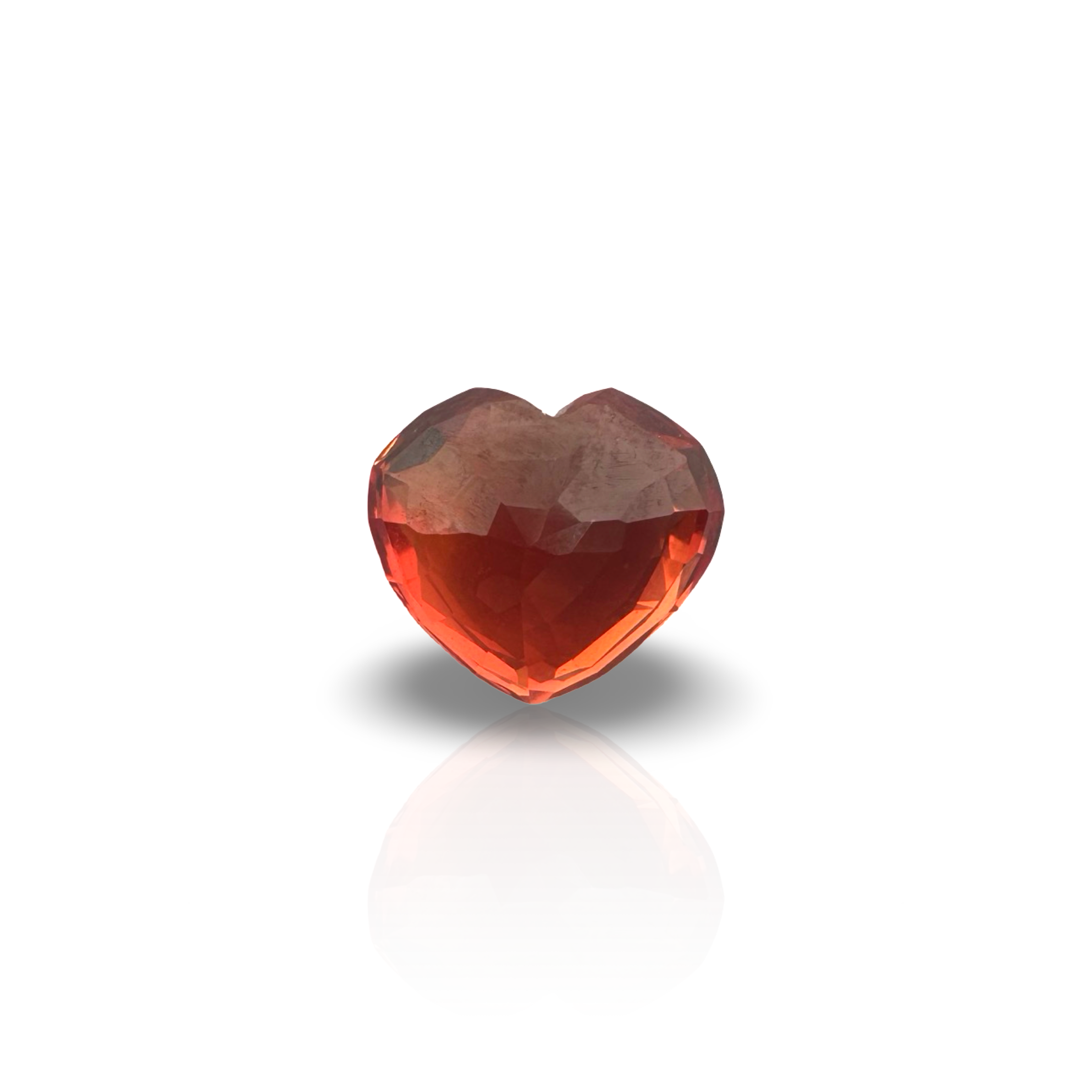 אבן חן ספיר Padparadscha חיתוך לב 4.37 קראט