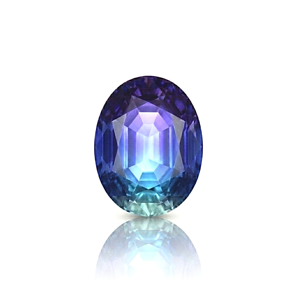 אבן חן אלכסנדריט משולבת צבעים בחיתוך אובל 8.38 קראט